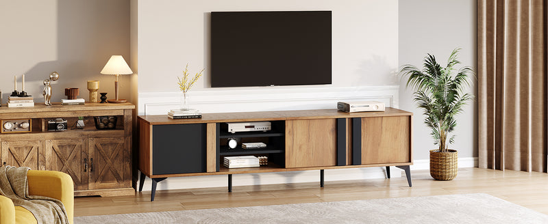 Meuble TV marron rustique effet bois et noir avec porte et compartiment ouvert ICAN