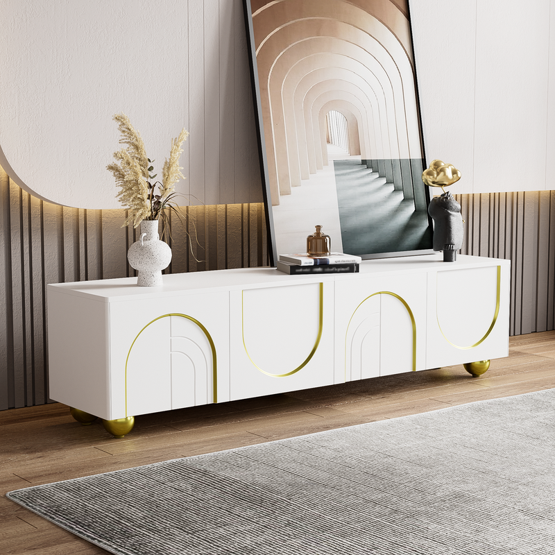 Meuble TV blanc luxueux avec portes sculptées et pieds dorés AEKRON G