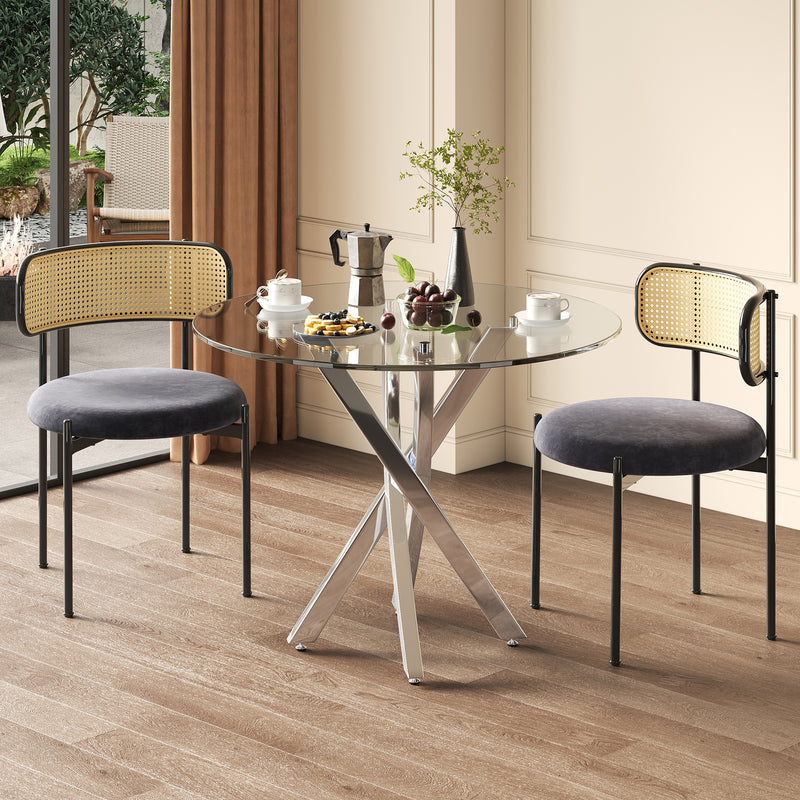 Ensemble table ronde en verre ϕ80 cm et 2 chaises velours gris rotin tressé DAMMAR