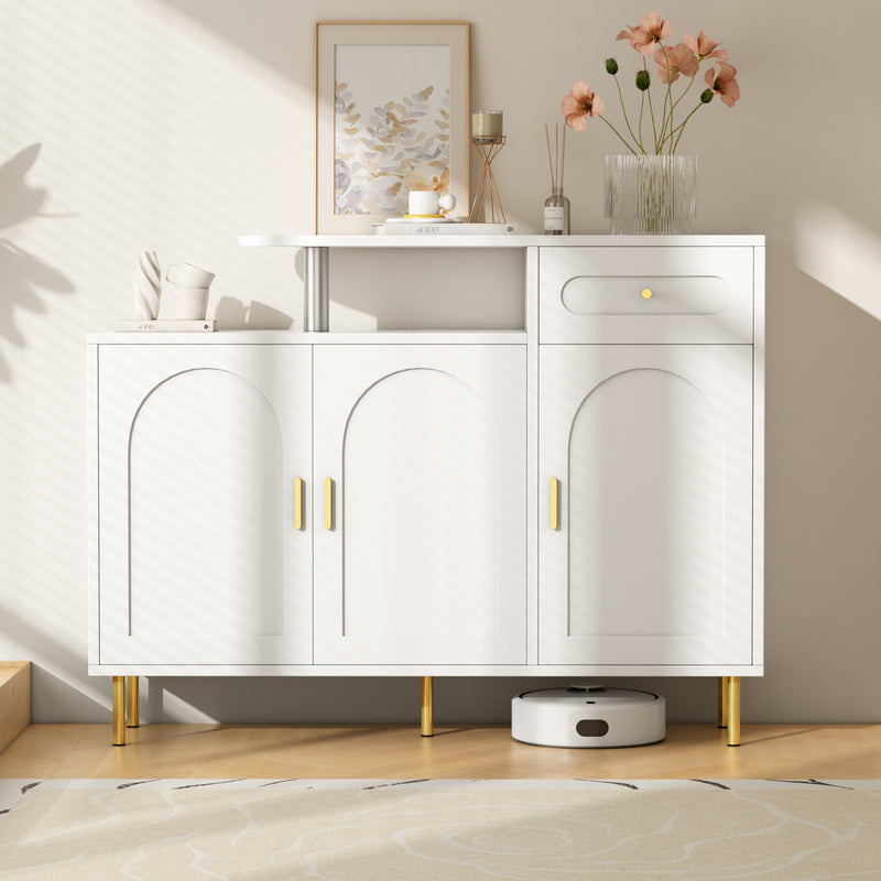 Buffet blanc 3 portes courbes pieds poignées métalliques dorées RIHMIEN
