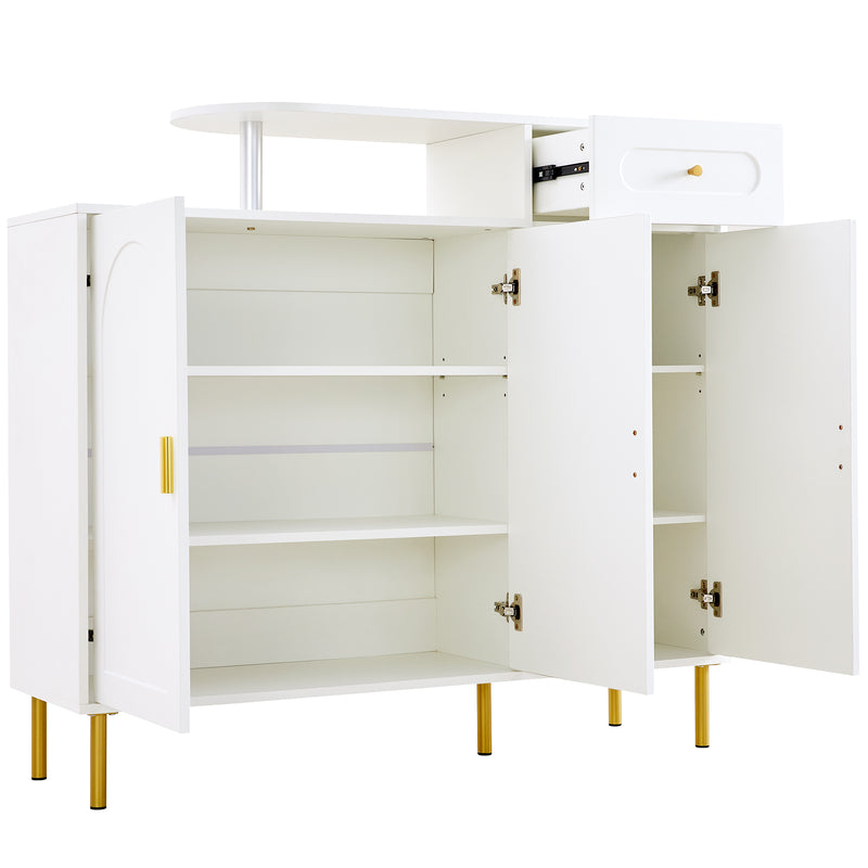 Buffet blanc 3 portes courbes pieds poignées métalliques dorées RIHMIEN