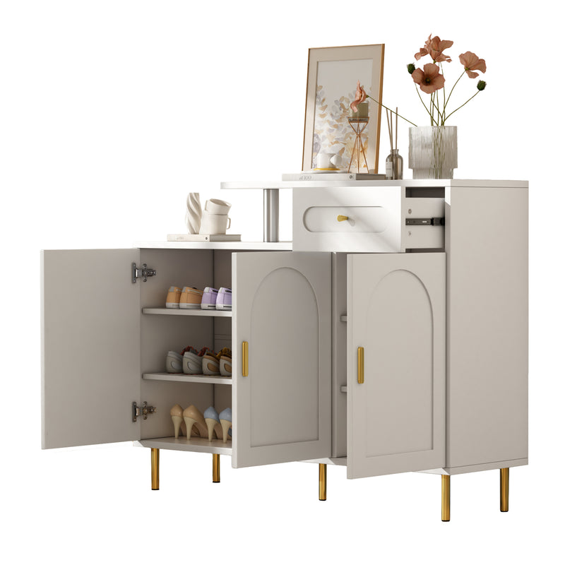 Buffet blanc 3 portes courbes pieds poignées métalliques dorées RIHMIEN